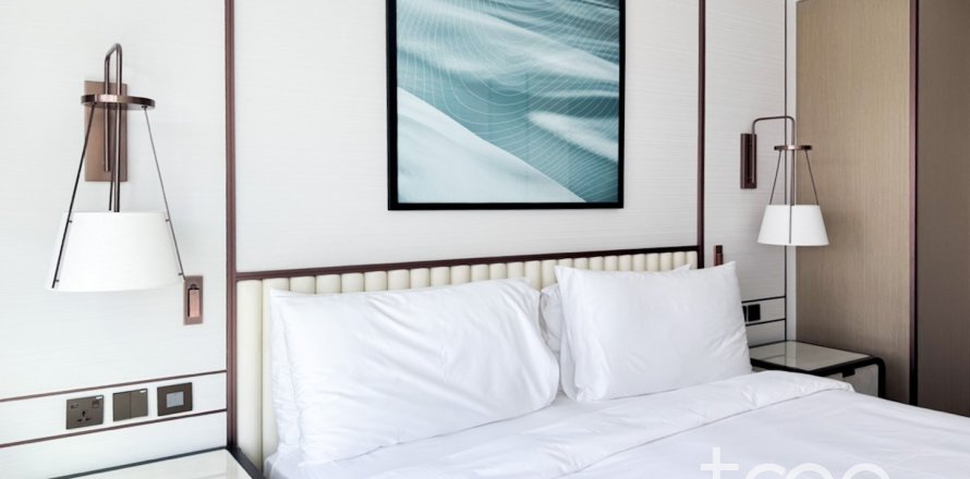 1 bedroom Apartment in Address Harbour Point, UAE No. 174219