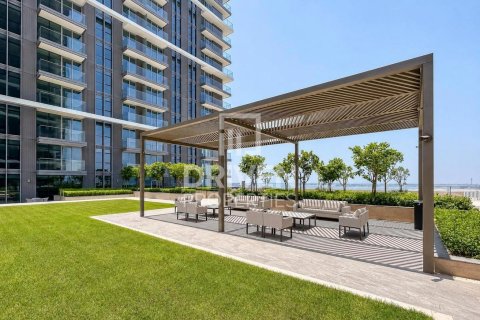 Appartement de 3 chambres à EMAAR Beachfront, UAE No. 210064 29