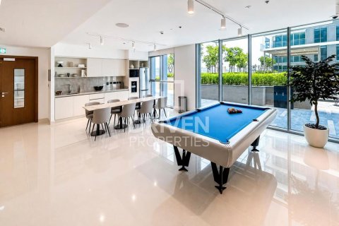 Appartement de 3 chambres à EMAAR Beachfront, UAE No. 210064 25