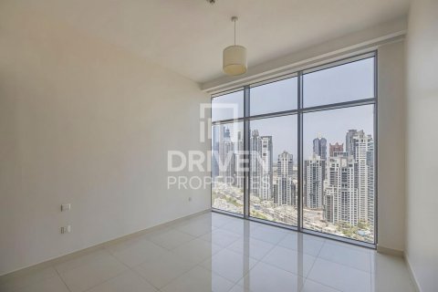 Apartment de 2 dormitorios en BLVD Crescent, UAE No. 202742 8