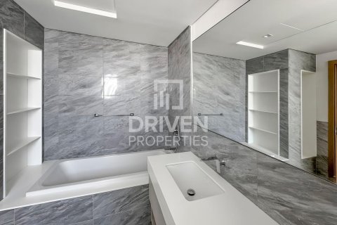 Villa de 5 dormitorios en Murooj Al Furjan, UAE No. 202746 8