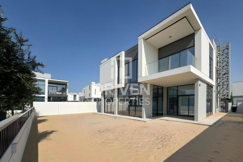 Villa de 5 dormitorios en Murooj Al Furjan, UAE No. 202746 9