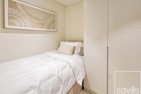 Квартира с 3 спальнями в EMAAR Beachfront, ОАЭ №194482 15