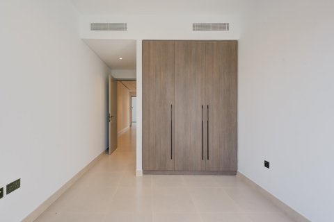 Вилла с 4 спальнями в Dubai Sports City, ОАЭ №187000 13