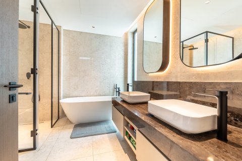 Вилла с 4 спальнями в Dubai Sports City, ОАЭ №187001 17