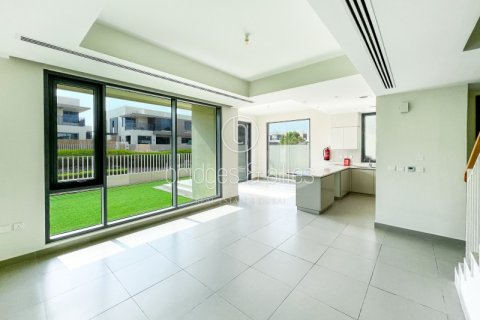 Villa de 5 dormitorios en Dubai Hills Estate, UAE No. 148166 3