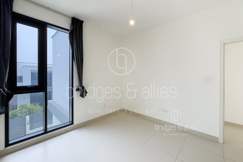 Villa de 4 dormitorios en Dubai Hills Estate, UAE No. 148167 13