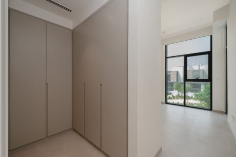 Вилла с 3 спальнями в Мудон, ОАЭ №151058 15