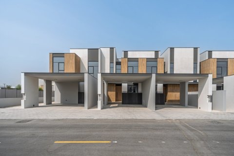 Вилла с 3 спальнями в Мудон, ОАЭ №151058 4