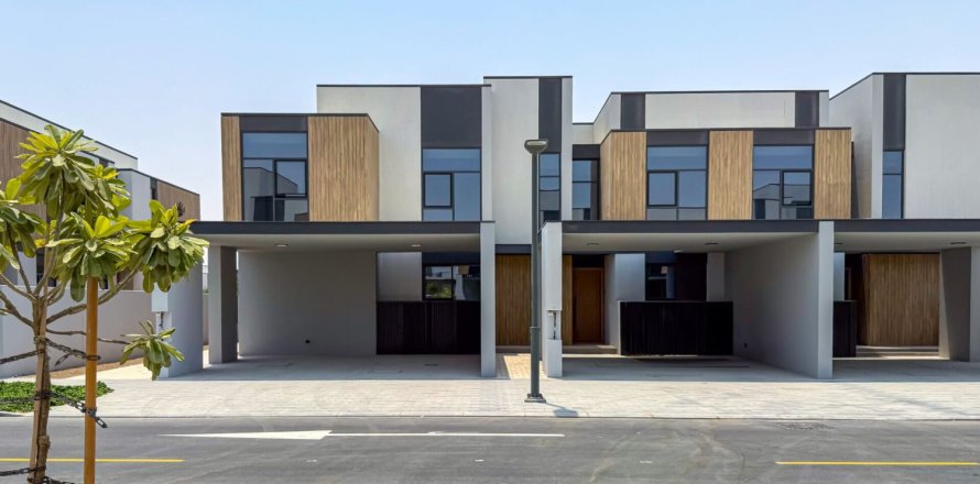 Таунхаус с 4 спальнями в Мудон, ОАЭ №151059