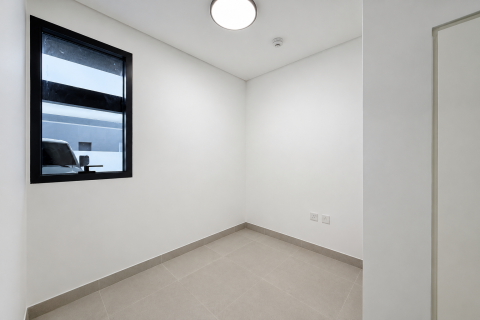 4 bedrooms Townhouse in Tilal City, UAE No. 202490 5