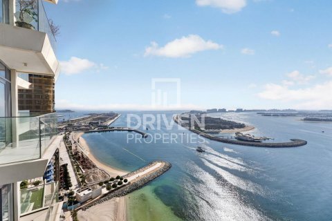 Квартира с 2 спальнями в EMAAR Beachfront, ОАЭ №192259 10