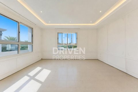 Villa de 5 chambres à Falcon City of Wonders, UAE No. 206505 11