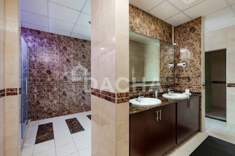 Квартира с 4 спальнями в Elite Residence, ОАЭ №162001 11