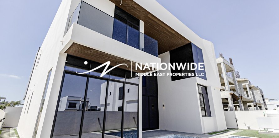 5 bedrooms Villa  No. 116652