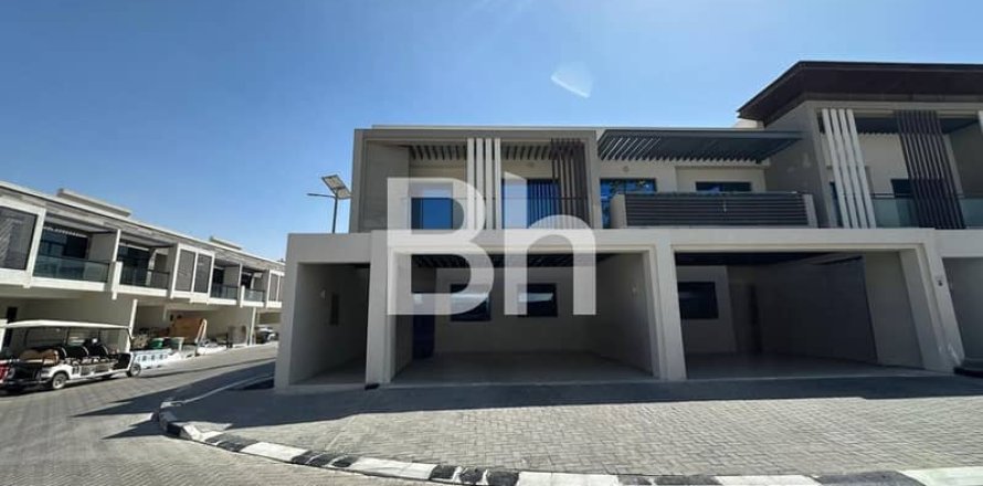 Townhouse de 4 chambres  No. 114144