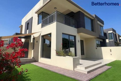 Townhouse de 5 dormitorios  No. 114143 13