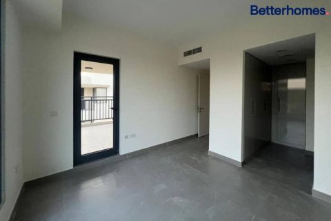 Townhouse de 5 dormitorios  No. 114143 29