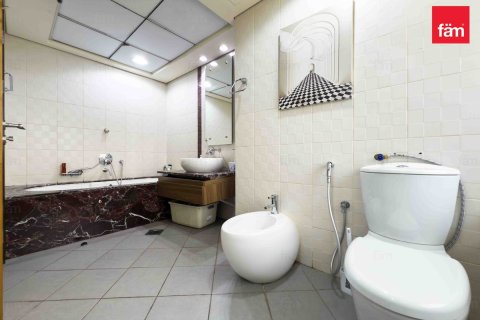 Apartment de 2 dormitorios en Dubai, UAE No. 89300 22