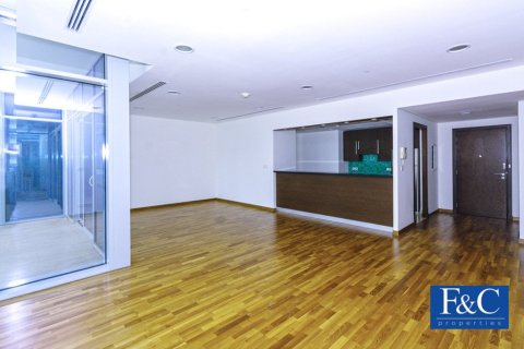 Квартира с 2 спальнями в BURJ DAMAN, DIFC, ОАЭ №94967 4