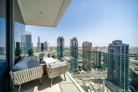 Apartment de 2 dormitorios en The Address Dubai Marina, UAE No. 143809 16