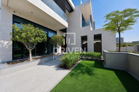 5 bedrooms Villa in Sobha Hartland, UAE No. 199978 4