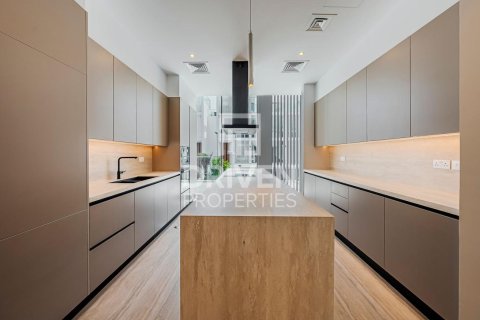 4 bedrooms Townhouse in Al Barari, UAE No. 199973 13