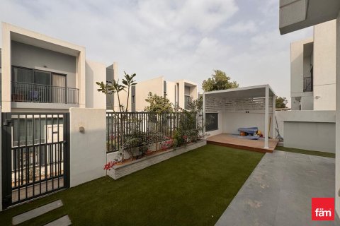 4 bedrooms Townhouse  No. 132010 10