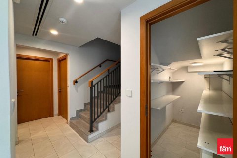 4 bedrooms Townhouse  No. 132010 5