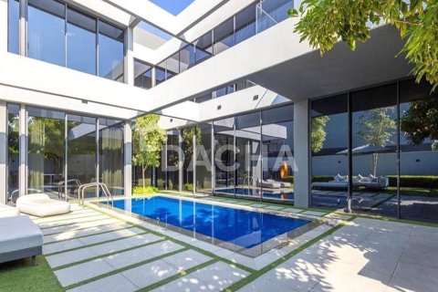 Вилла с 5 спальнями в Джумейра Гольф Эстейтс, ОАЭ №155325 3