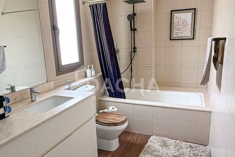 Вилла с 3 спальнями в Town Square, ОАЭ №155327 14