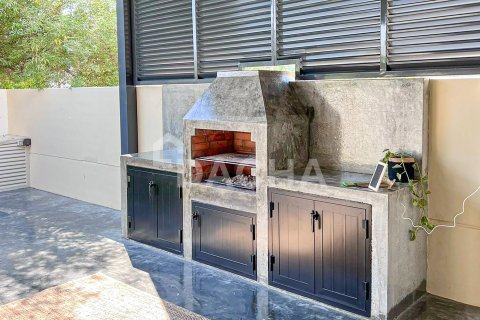 Вилла с 3 спальнями в Town Square, ОАЭ №155327 12