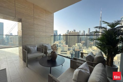 Квартира с 2 спальнями в Бизнес-Бэй, ОАЭ №141471