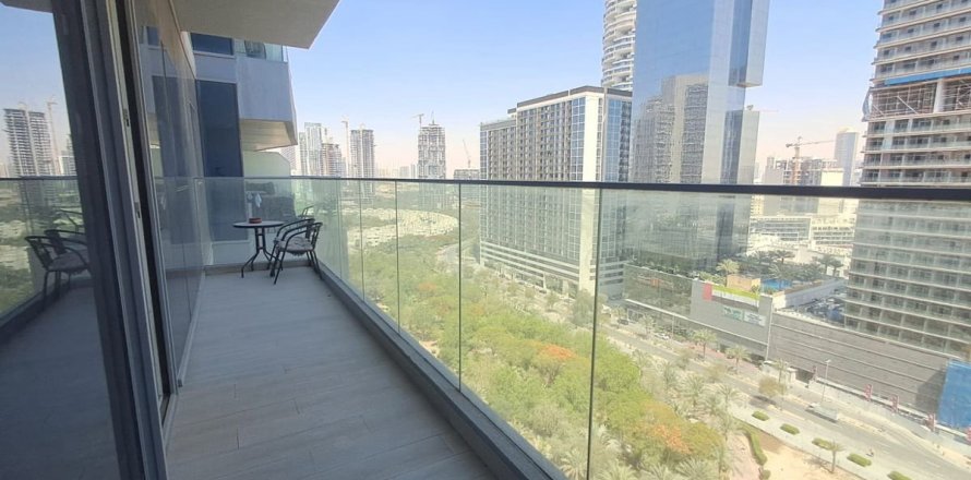 Apartment de 2 dormitorios en Dubai, UAE No. 166339