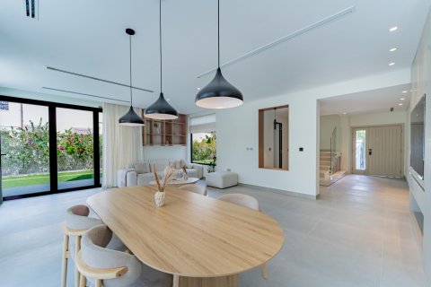 Villa de 5 dormitorios en Jumeirah Village Triangle, UAE No. 210500 4