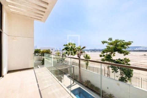 Villa de 4 dormitorios  No. 120827 28