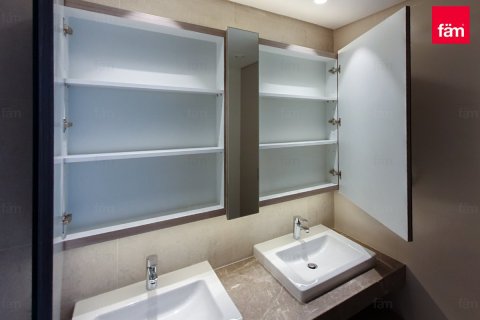 Apartment de 2 dormitorios en Dubai, UAE No. 166444 19