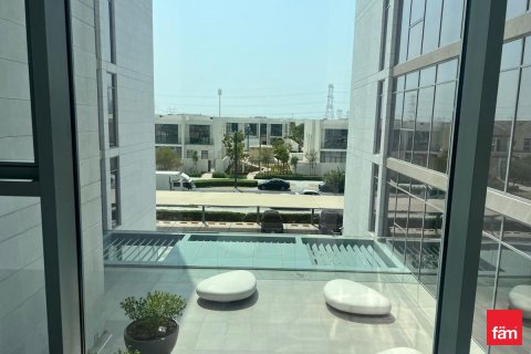 Apartment de 2 dormitorios en Dubai, UAE No. 166446 8