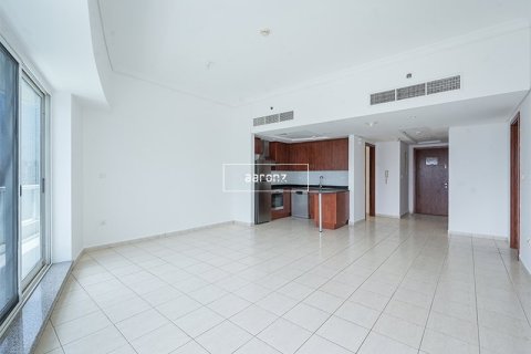 Квартира с 2 спальнями  №107576 3