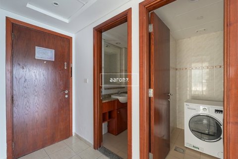 Квартира с 2 спальнями  №107576 12