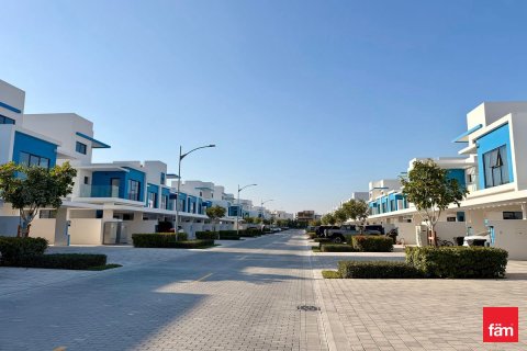 Таунхаус с 4 спальнями в Дубай, ОАЭ №145524 16