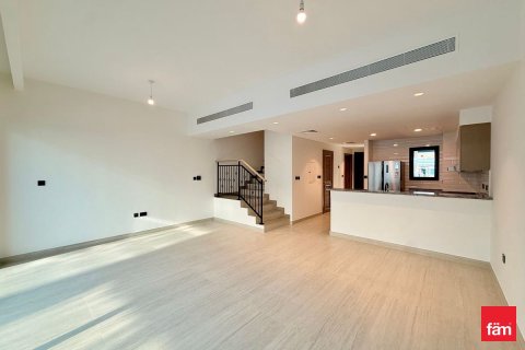 Таунхаус с 4 спальнями в Дубай, ОАЭ №145524 3