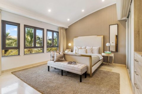 Villa de 6 chambres  No. 108020 22
