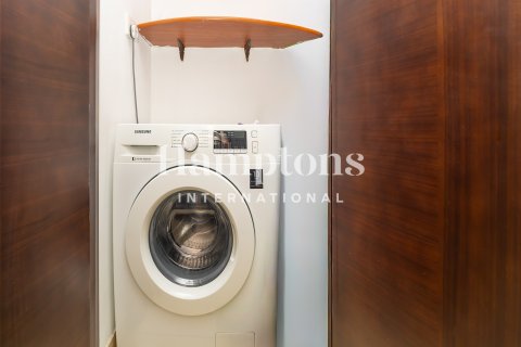 Apartment de 2 dormitorios en The Views 1, UAE No. 134645 17