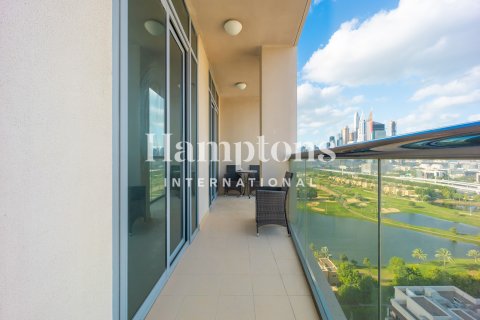 Apartment de 2 dormitorios en The Views 1, UAE No. 134645 13