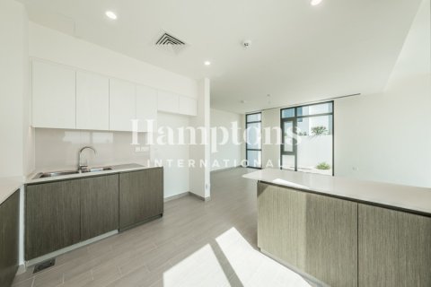 4 غرف نوم فيلا  رقم 134641