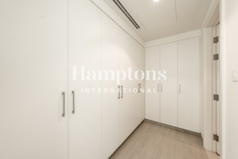 4 غرف نوم فيلا  رقم 134641 4