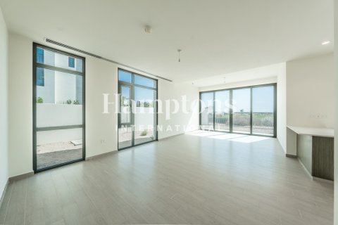 4 غرف نوم فيلا  رقم 134641 31