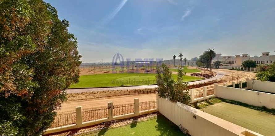 Villa de 3 dormitorios en Al Hamra Village, UAE No. 143022