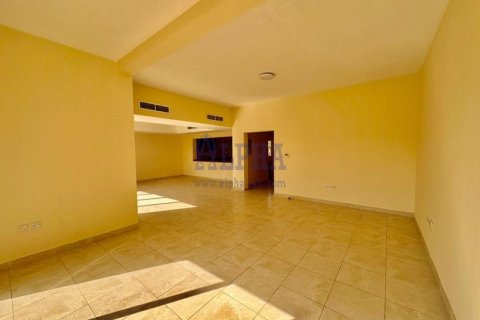 Villa de 3 dormitorios en Al Hamra Village, UAE No. 143022 16